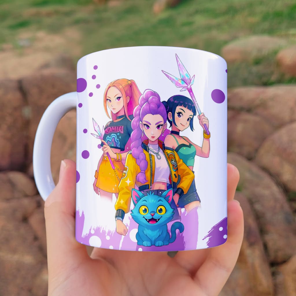 Arte digital para caneca Huntrix Guerreiras do Kpop com cristais mágicos e gatinho azul