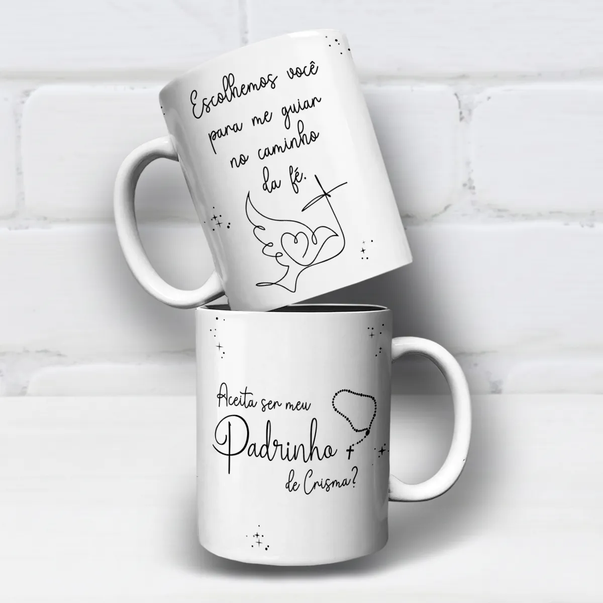 arte para caneca convite padrinho de crisma com pomba, coração e cruz em traços leves e frase escolhemos você