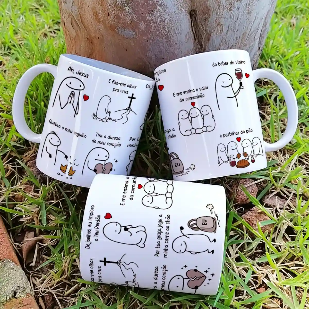 arte para caneca Ah Jesus Flork com personagens em cena de oração, trazendo frases da música e mensagem de comunhão com Deus