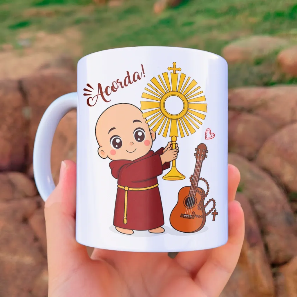 arte para caneca Frei Gilson 40 dias com São Miguel Arcanjo, com desenho do Frei e a frase "Acorda!"